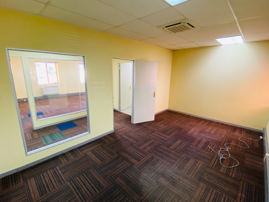 To Let commercial Property for Rent in Vorna Valley Gauteng