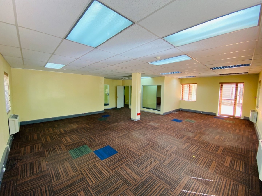 To Let commercial Property for Rent in Vorna Valley Gauteng