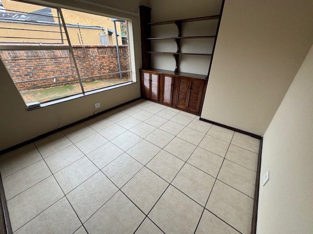 4 Bedroom Property for Sale in Edleen Gauteng