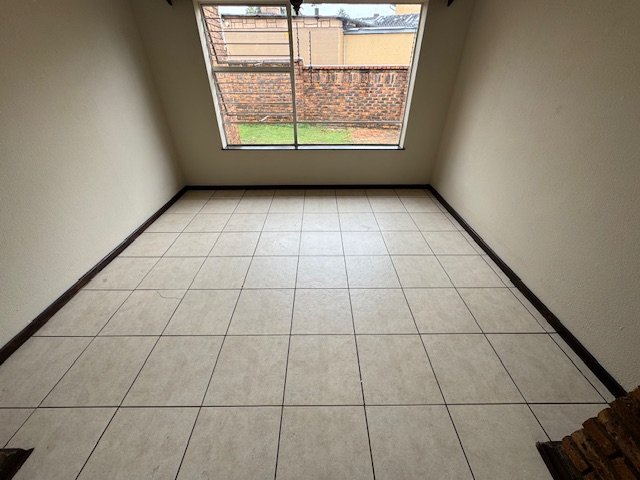 4 Bedroom Property for Sale in Edleen Gauteng