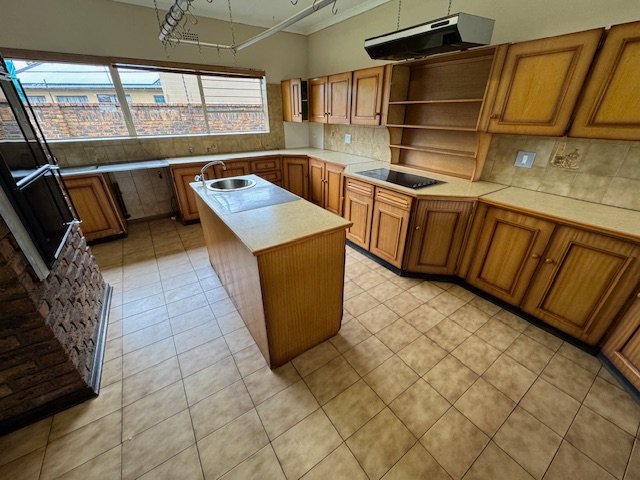 4 Bedroom Property for Sale in Edleen Gauteng
