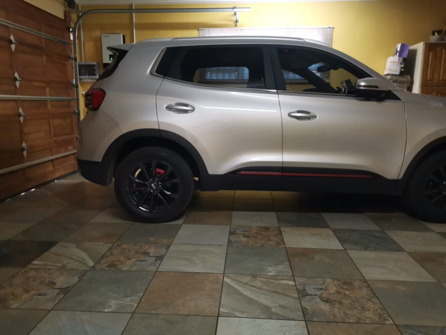 4 Bedroom Property for Sale in Dorandia Gauteng