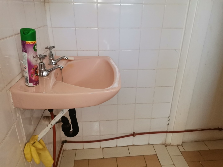 4 Bedroom Property for Sale in Dorandia Gauteng