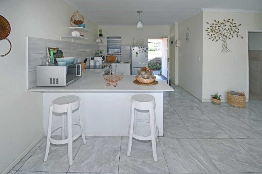 2 Bedroom Property for Sale in Broadacres Gauteng