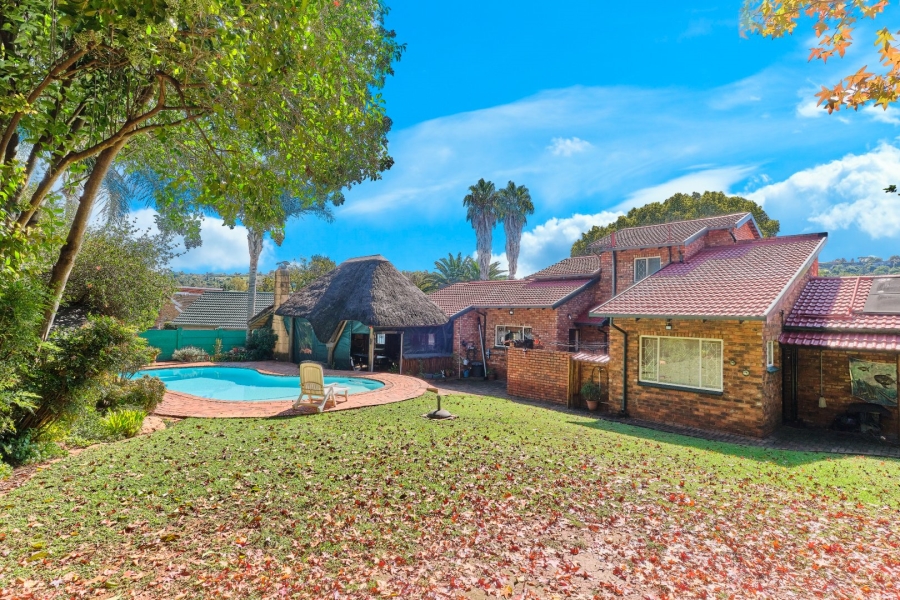 3 Bedroom Property for Sale in Wilro Park Gauteng