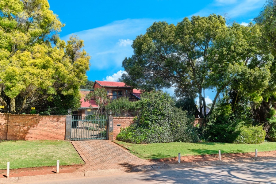 3 Bedroom Property for Sale in Wilro Park Gauteng