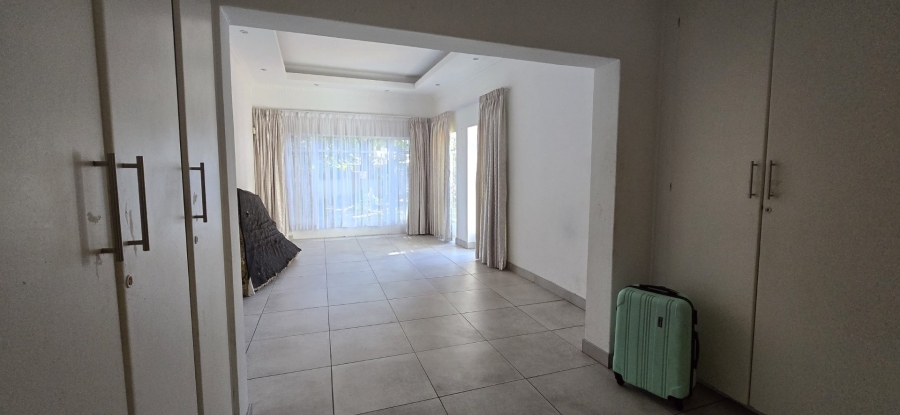5 Bedroom Property for Sale in Elardus Park Gauteng