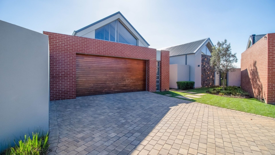 3 Bedroom Property for Sale in Serengeti Lifestyle Estate Gauteng