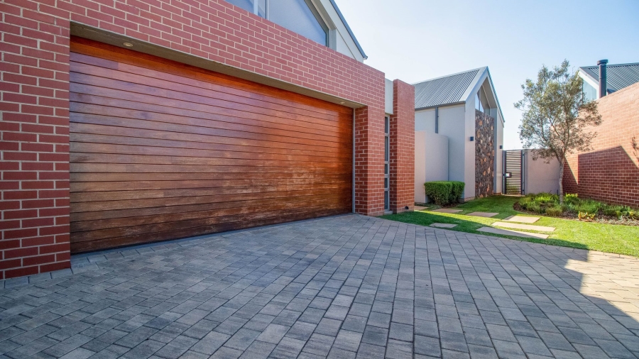 3 Bedroom Property for Sale in Serengeti Lifestyle Estate Gauteng