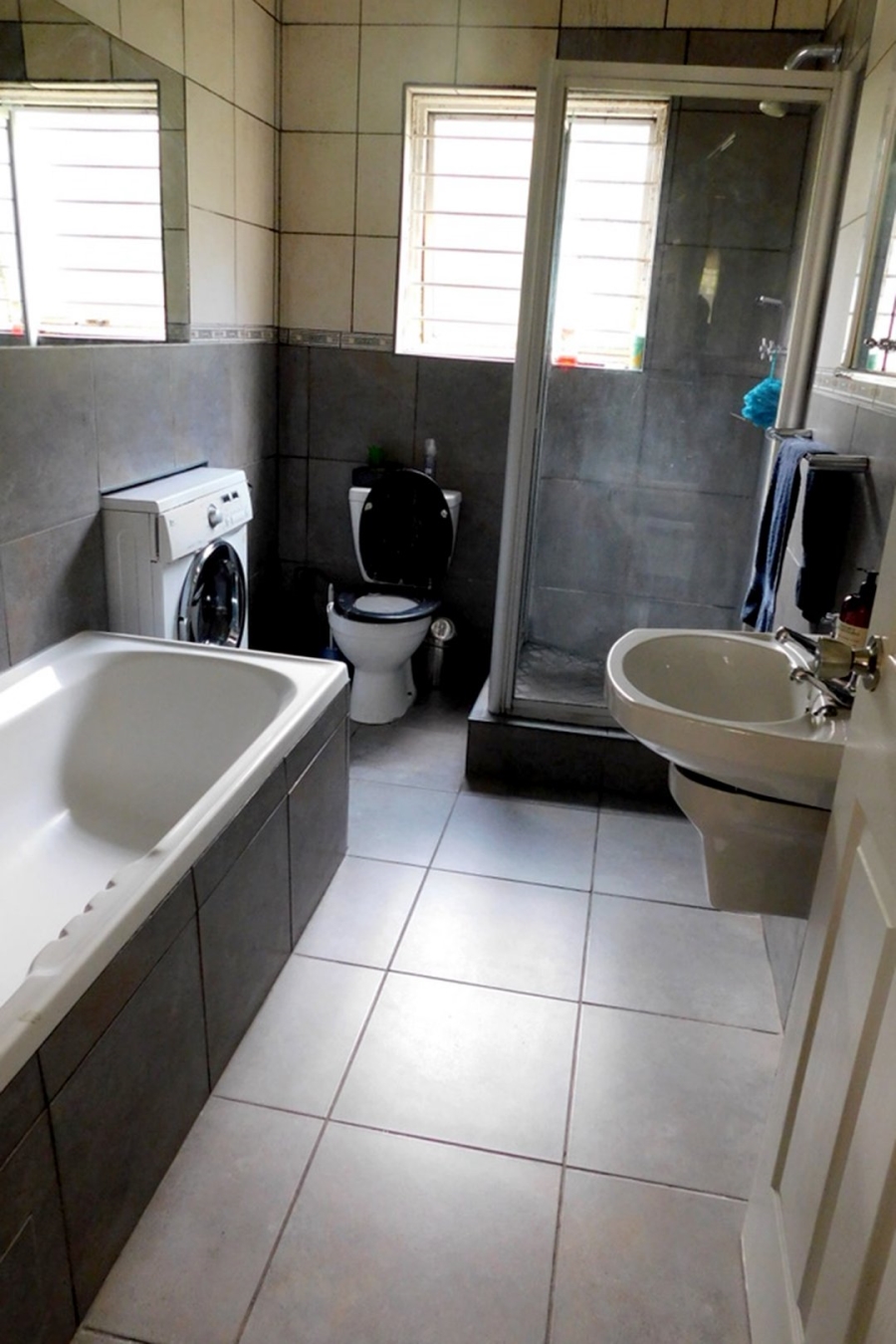 To Let 2 Bedroom Property for Rent in Montgomery Park Gauteng