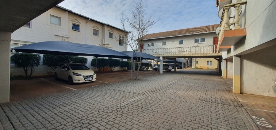 To Let 2 Bedroom Property for Rent in Montgomery Park Gauteng
