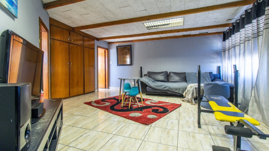 4 Bedroom Property for Sale in Rewlatch Gauteng