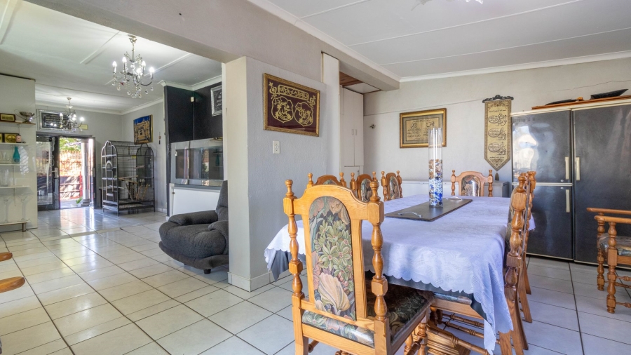 4 Bedroom Property for Sale in Rewlatch Gauteng
