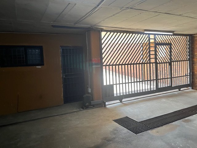 To Let commercial Property for Rent in Lenasia Ext 1 Gauteng