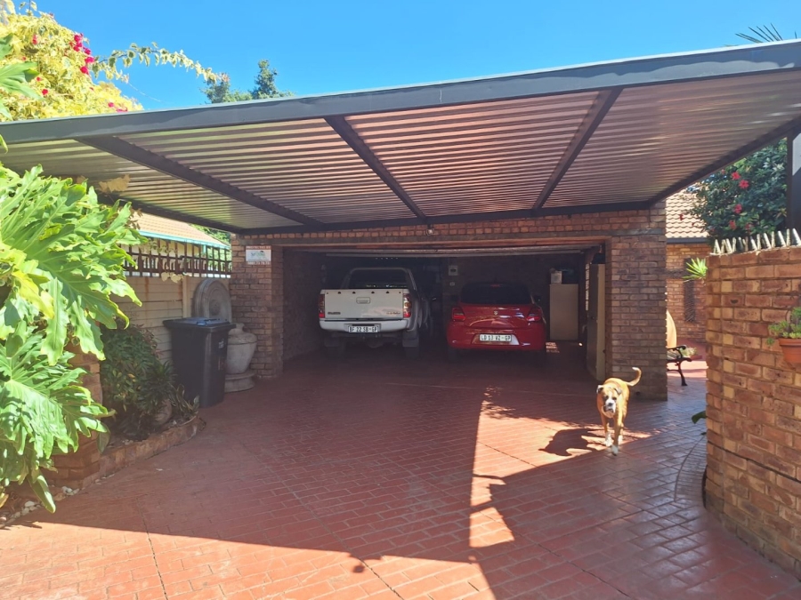 3 Bedroom Property for Sale in Montana Park Gauteng