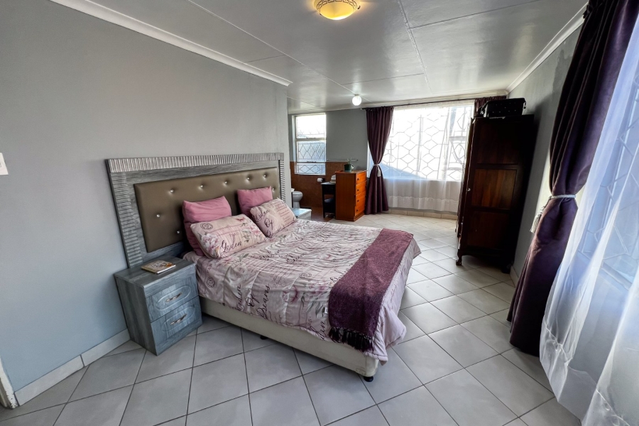3 Bedroom Property for Sale in Brakpan Central Gauteng