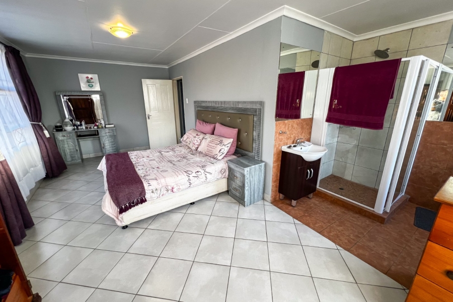 3 Bedroom Property for Sale in Brakpan Central Gauteng