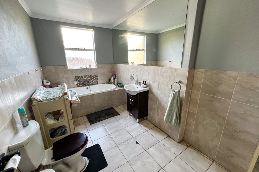 3 Bedroom Property for Sale in Brakpan Central Gauteng