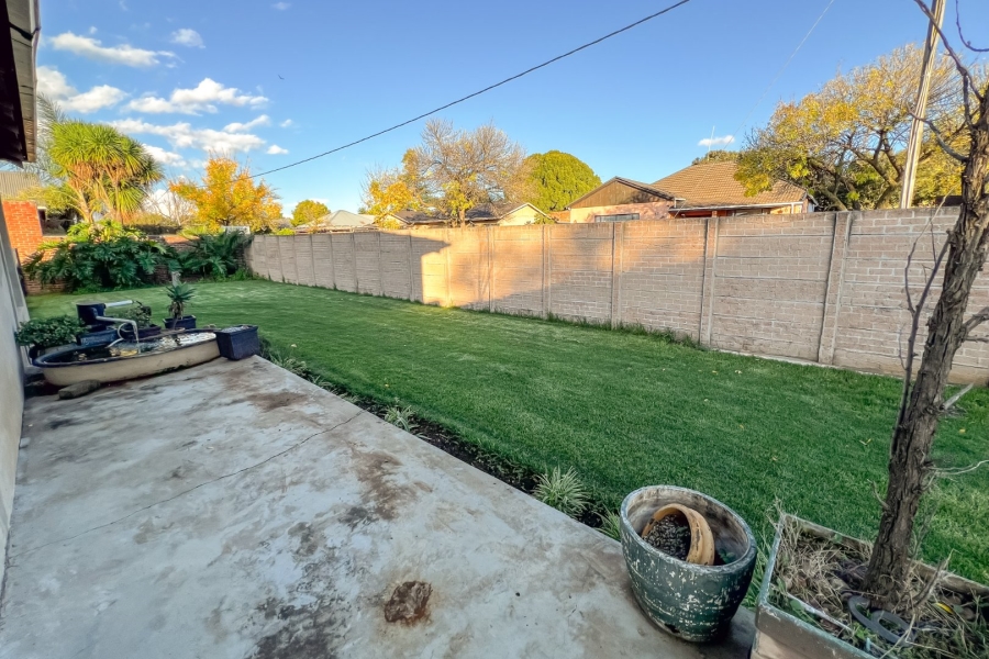 3 Bedroom Property for Sale in Brakpan Central Gauteng