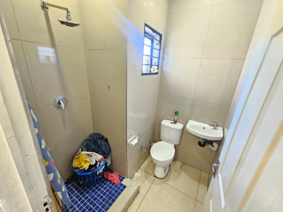 To Let 3 Bedroom Property for Rent in Erasmia Gauteng