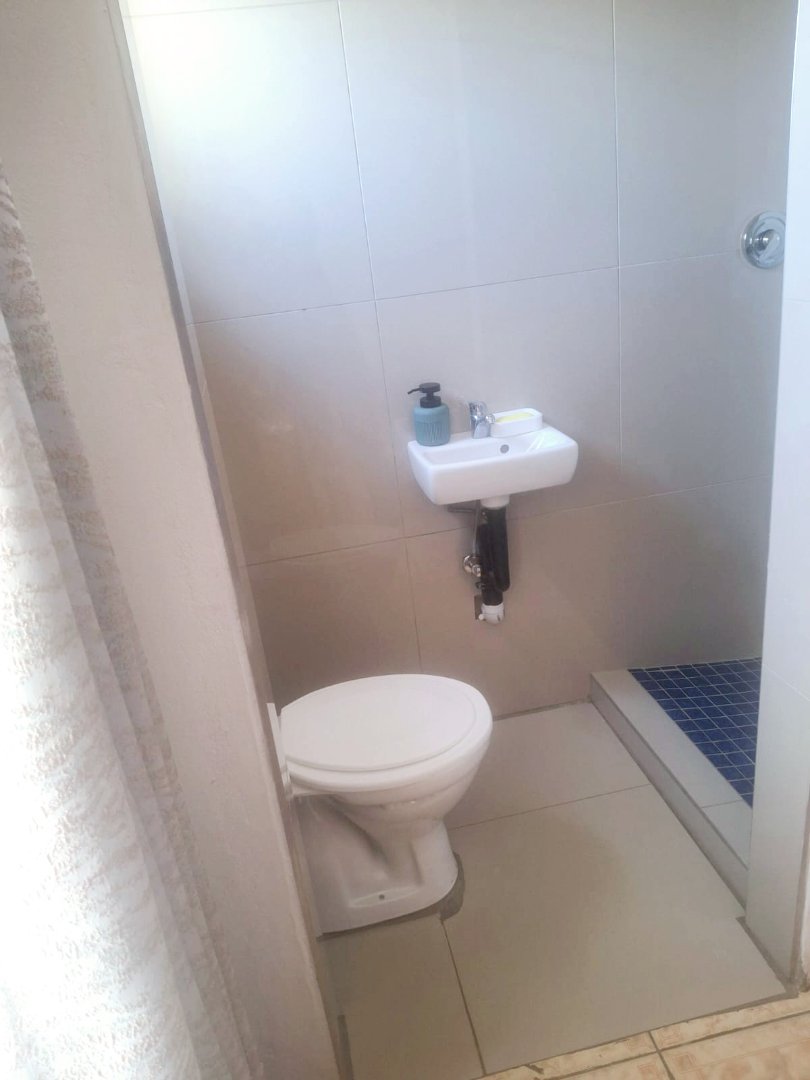 To Let 3 Bedroom Property for Rent in Erasmia Gauteng