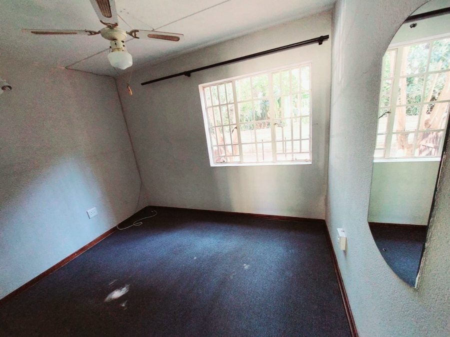 2 Bedroom Property for Sale in Magalieskruin Gauteng
