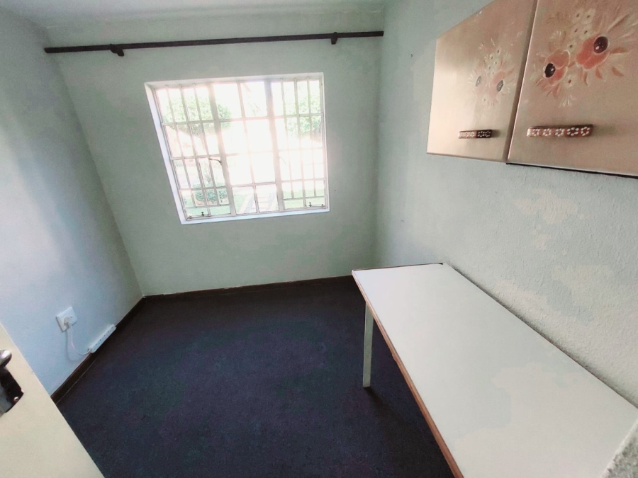 2 Bedroom Property for Sale in Magalieskruin Gauteng