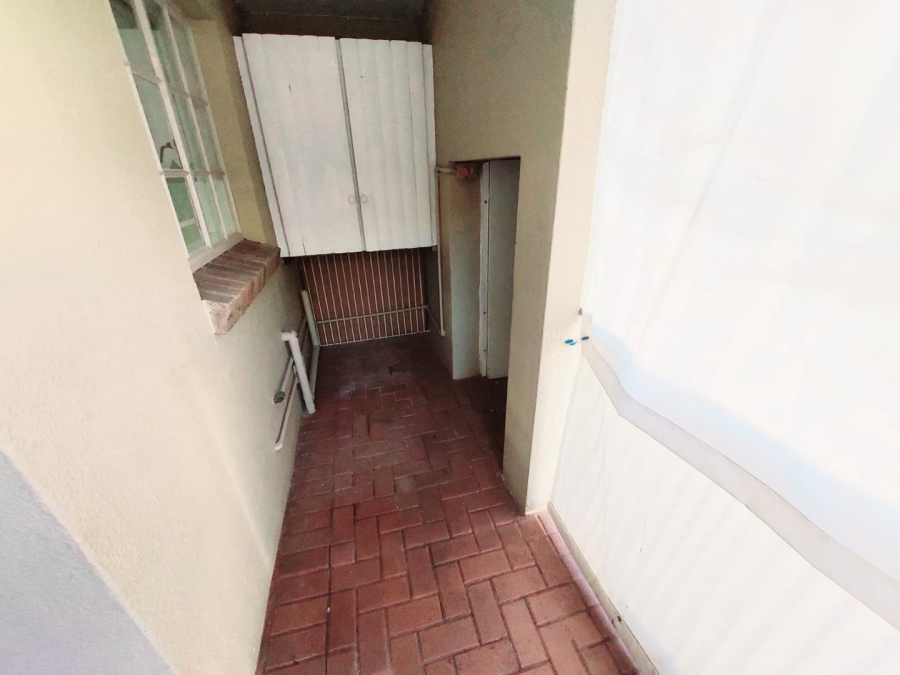 2 Bedroom Property for Sale in Magalieskruin Gauteng