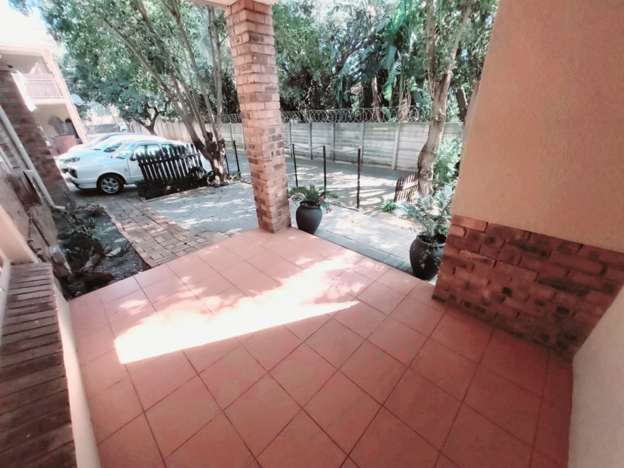 2 Bedroom Property for Sale in Magalieskruin Gauteng