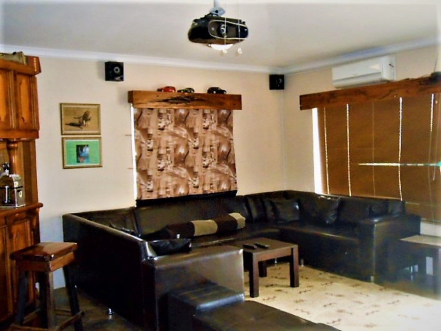 4 Bedroom Property for Sale in Vaal Marina Gauteng