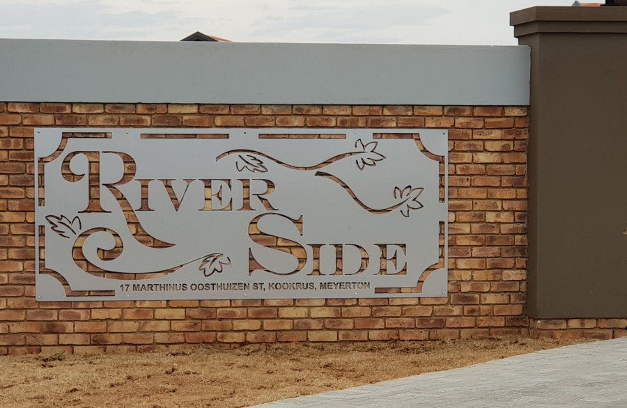 2 Bedroom Property for Sale in Kookrus Gauteng