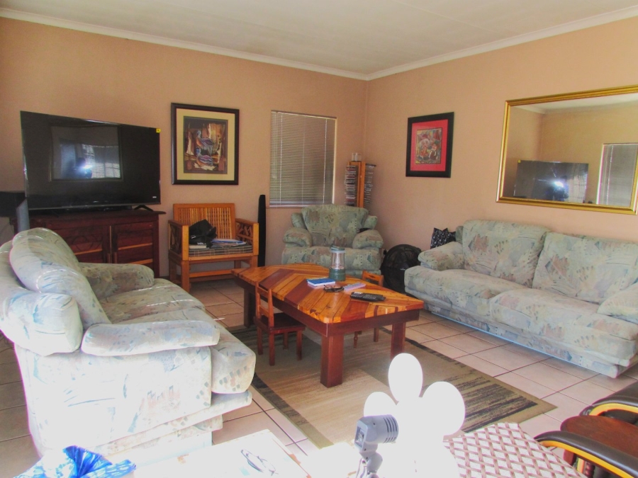 3 Bedroom Property for Sale in Vanderbijlpark SE 6 Gauteng