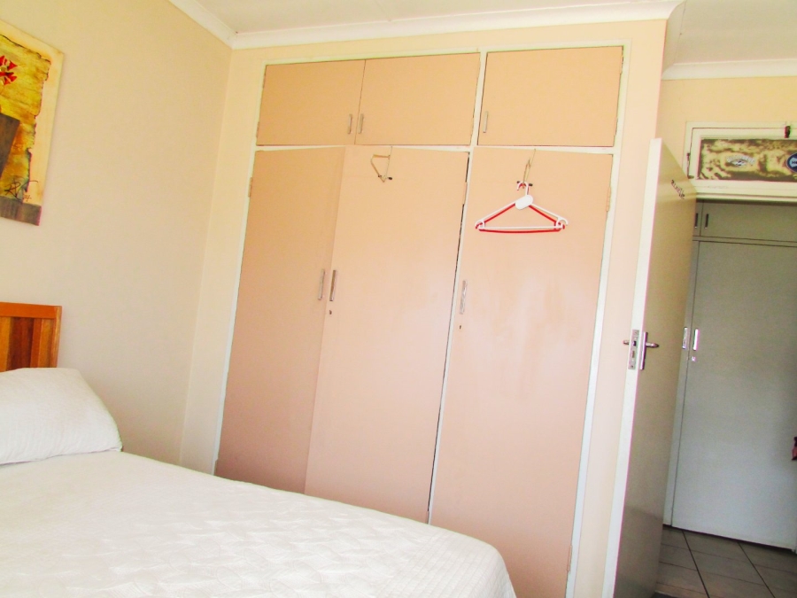 3 Bedroom Property for Sale in Vanderbijlpark SE 6 Gauteng