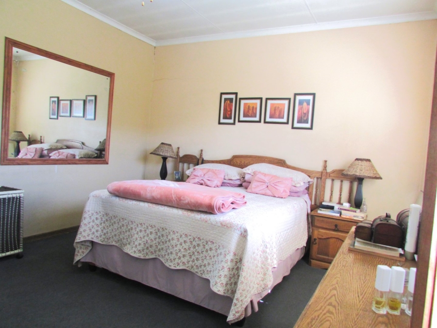 3 Bedroom Property for Sale in Vanderbijlpark SE 6 Gauteng