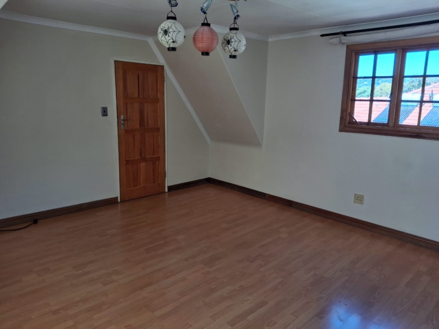 5 Bedroom Property for Sale in Greenside Gauteng