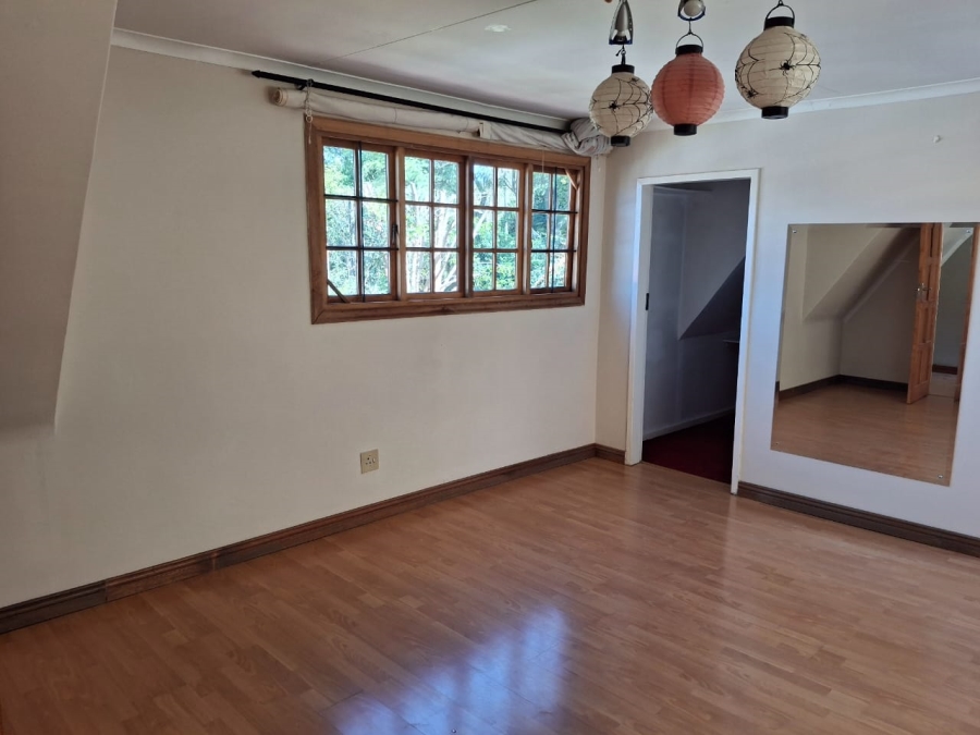5 Bedroom Property for Sale in Greenside Gauteng