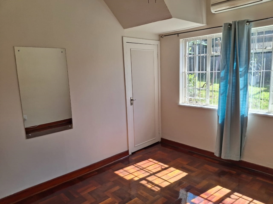 5 Bedroom Property for Sale in Greenside Gauteng