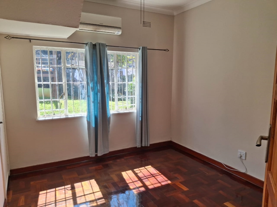 5 Bedroom Property for Sale in Greenside Gauteng