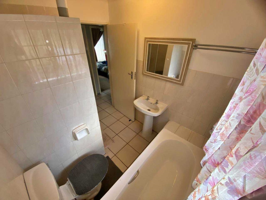 3 Bedroom Property for Sale in Die Wilgers Gauteng