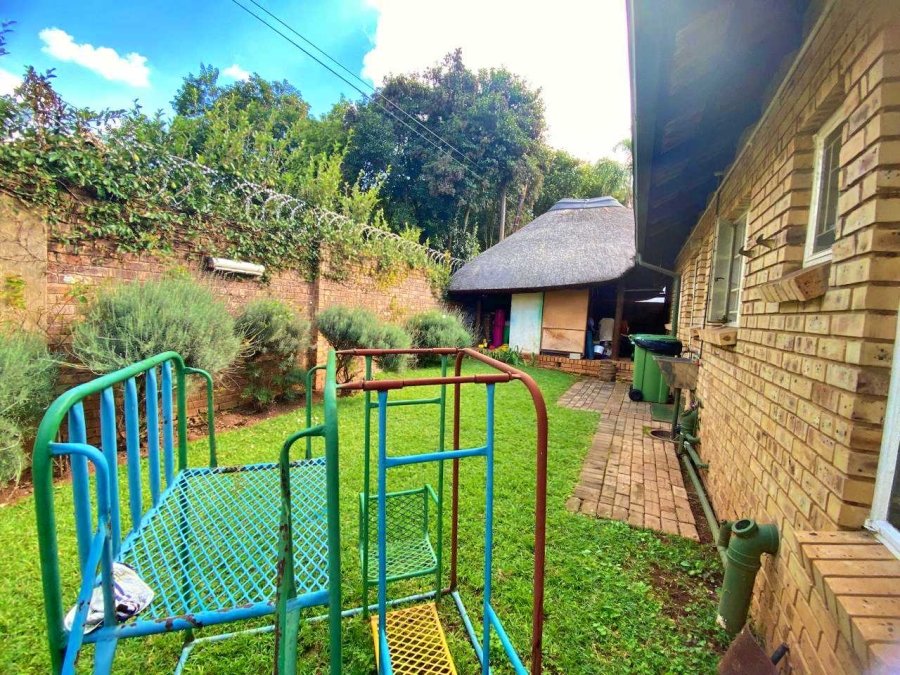 3 Bedroom Property for Sale in Die Wilgers Gauteng