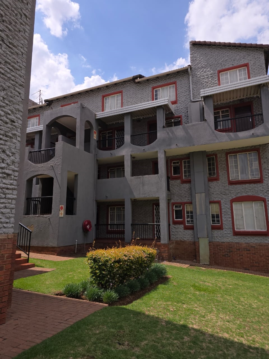 2 Bedroom Property for Sale in Castleview Gauteng