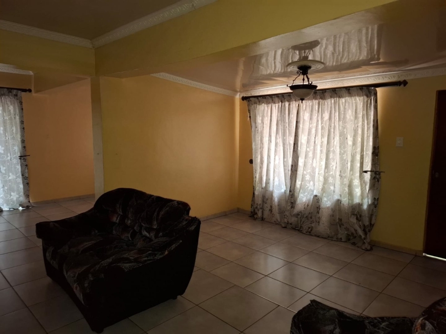 4 Bedroom Property for Sale in Kwaggasrand Gauteng