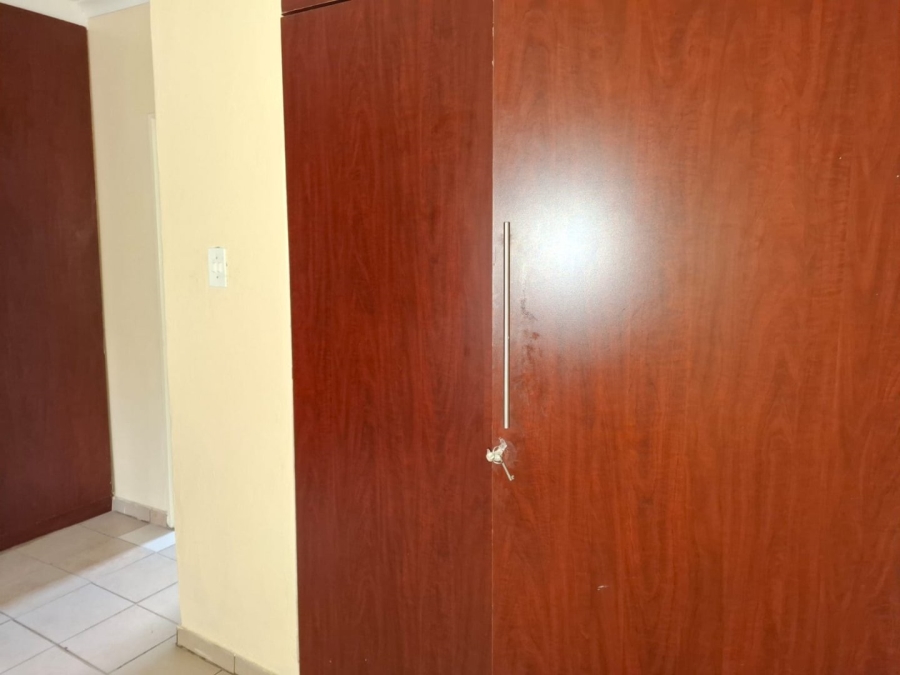 4 Bedroom Property for Sale in Kwaggasrand Gauteng