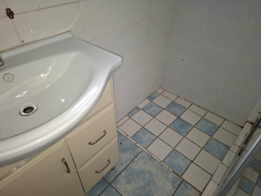 4 Bedroom Property for Sale in Kwaggasrand Gauteng