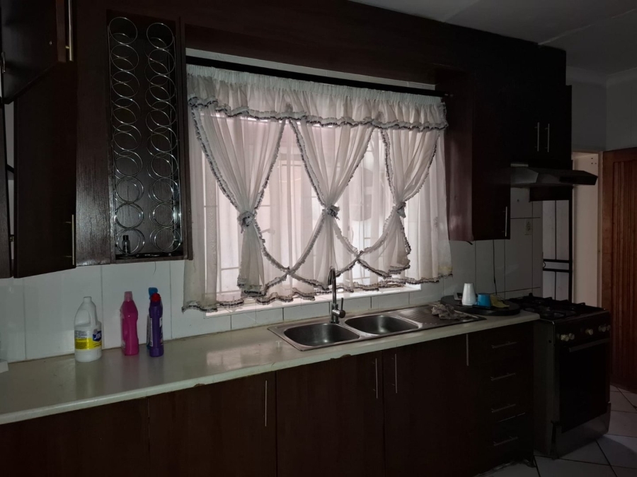 4 Bedroom Property for Sale in Kwaggasrand Gauteng
