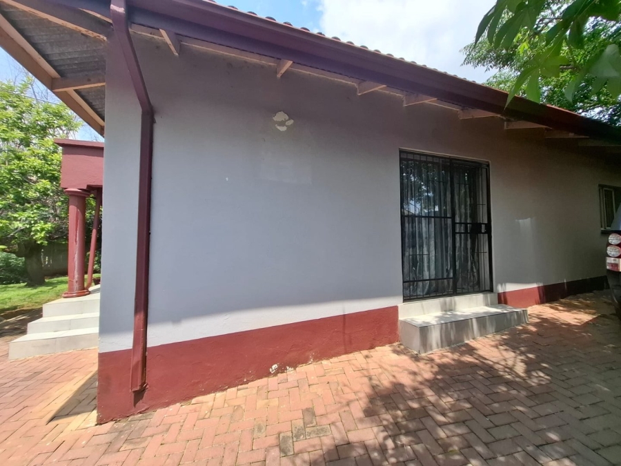 4 Bedroom Property for Sale in Kwaggasrand Gauteng