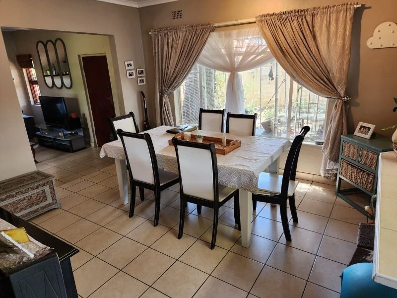 4 Bedroom Property for Sale in Bonaero Park Gauteng