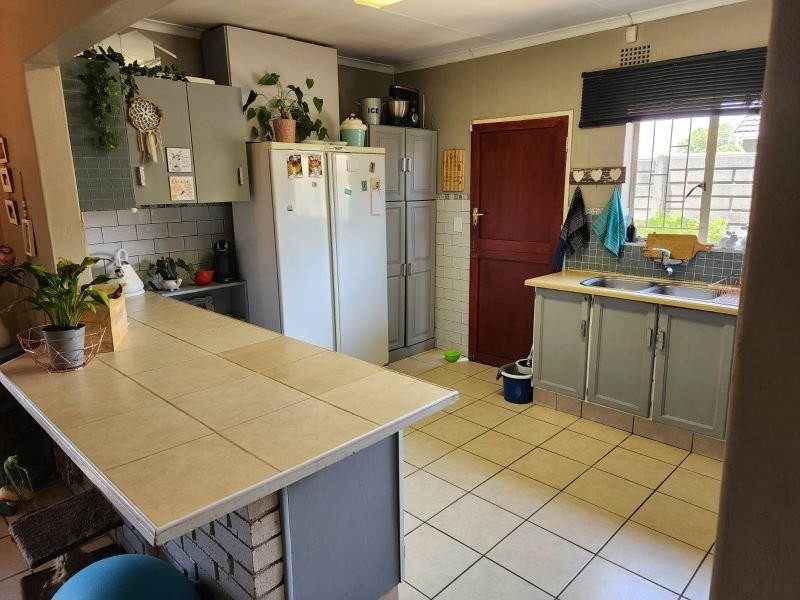 4 Bedroom Property for Sale in Bonaero Park Gauteng