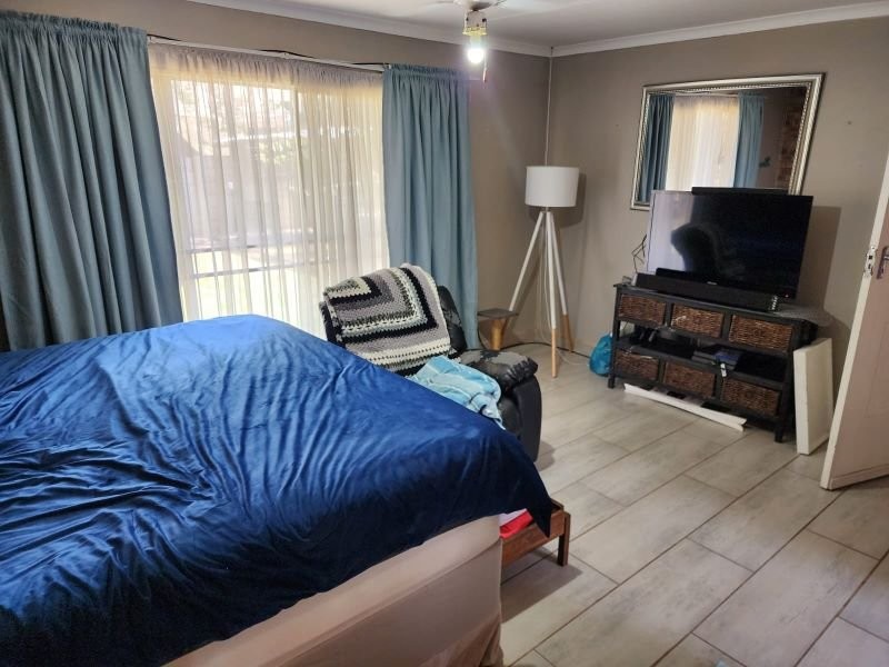 4 Bedroom Property for Sale in Bonaero Park Gauteng