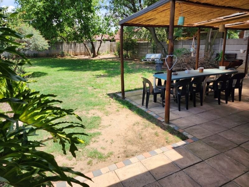4 Bedroom Property for Sale in Bonaero Park Gauteng